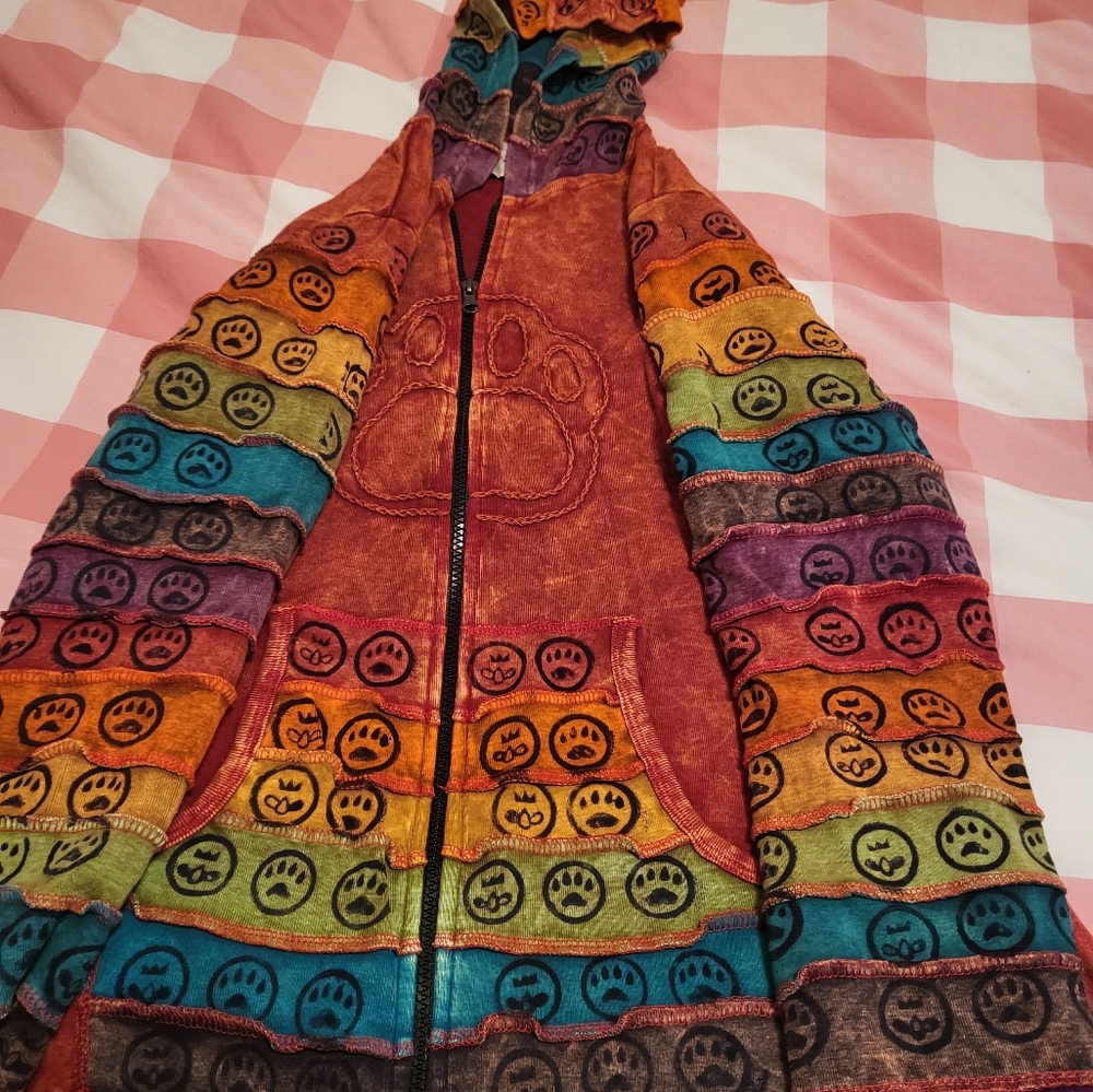 Greater Good: Center Stage Embroided   Paw Print Zippered  Sweatshirt